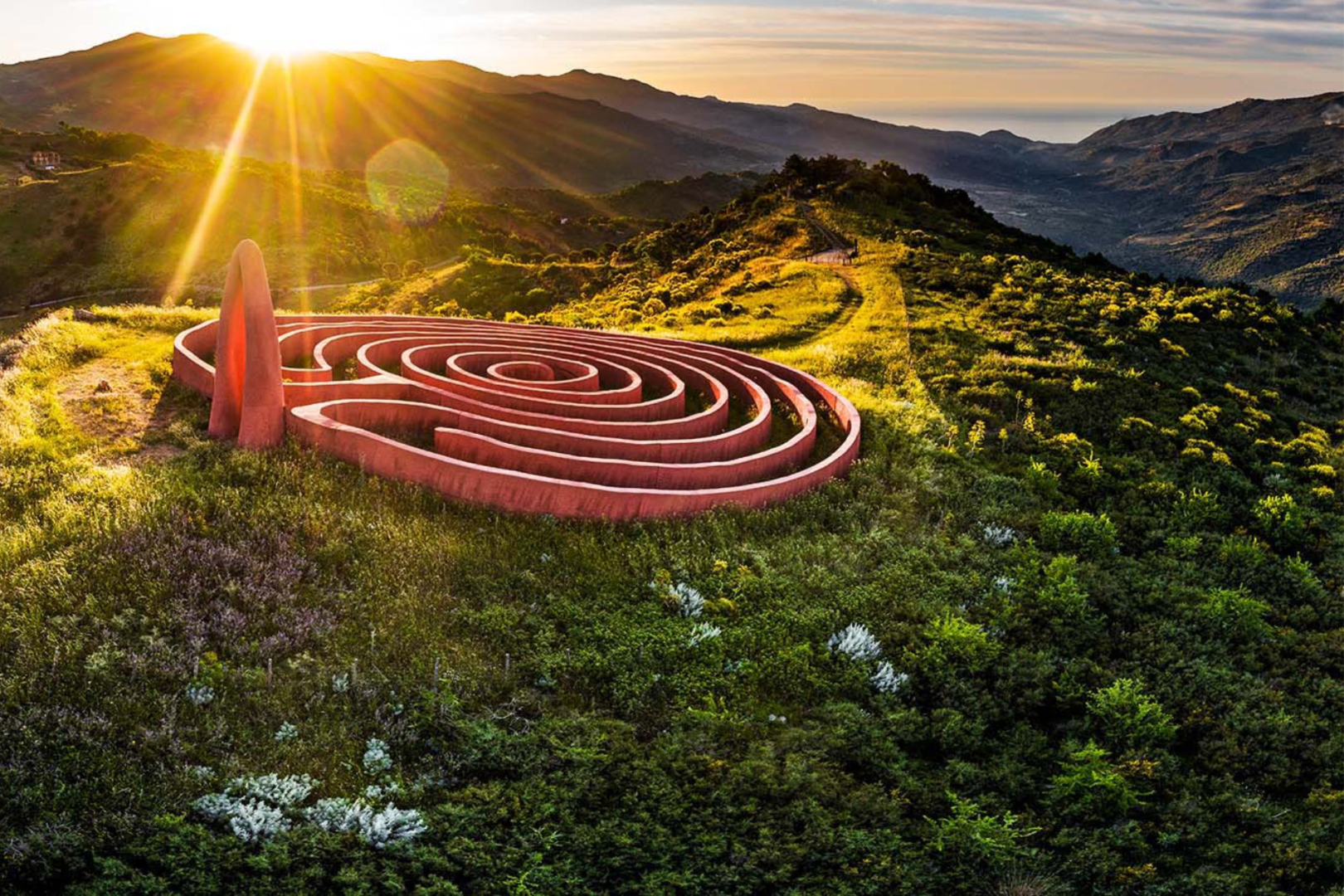 Castel di Lucio, village of the Labyrinth of Ariadne